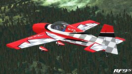 Extreme Flight Slick 580 85 04.jpg